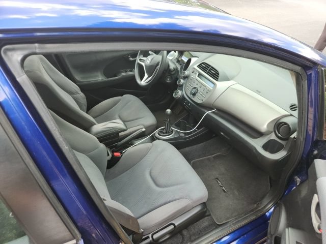 Used 2013 Honda Fit image 10