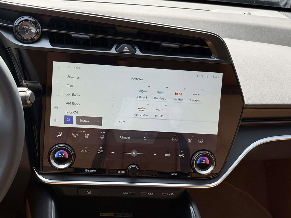 Used 2024 Lexus RZ 300e Premium w/ Accessory Package (Z1) image 10