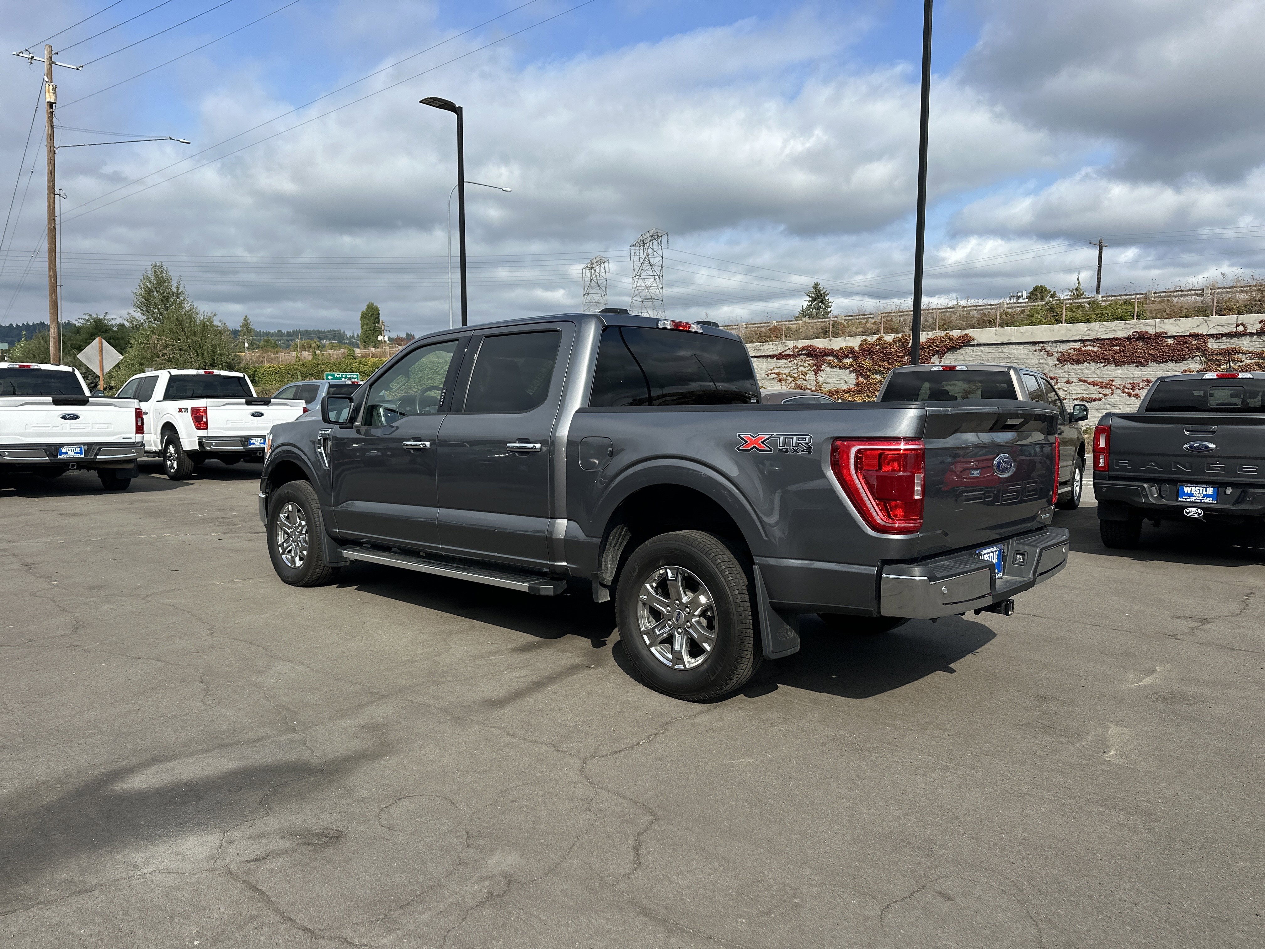 Used 2023 Ford F150 XLT w/ Equipment Group 301A Mid image 4