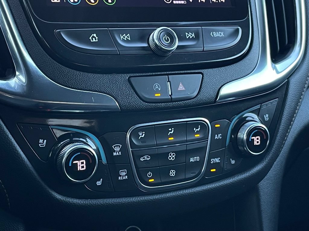Used 2024 Chevrolet Equinox Premier AWD/4WD image 19