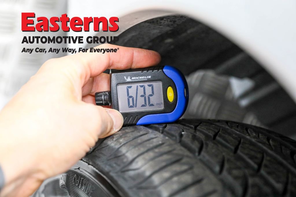 Used 2020 Nissan NV200 S image 26