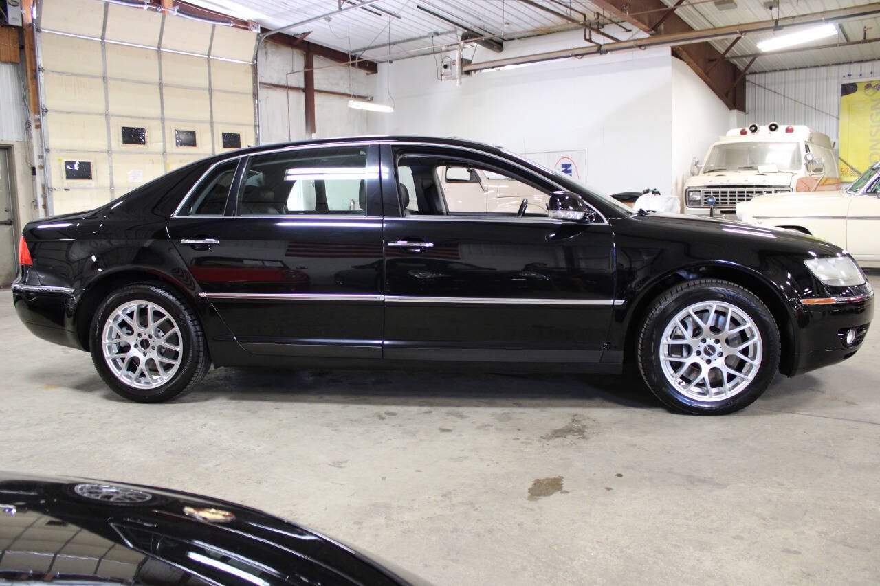 Used 2004 Volkswagen Phaeton V8 AWD/4WD image 7
