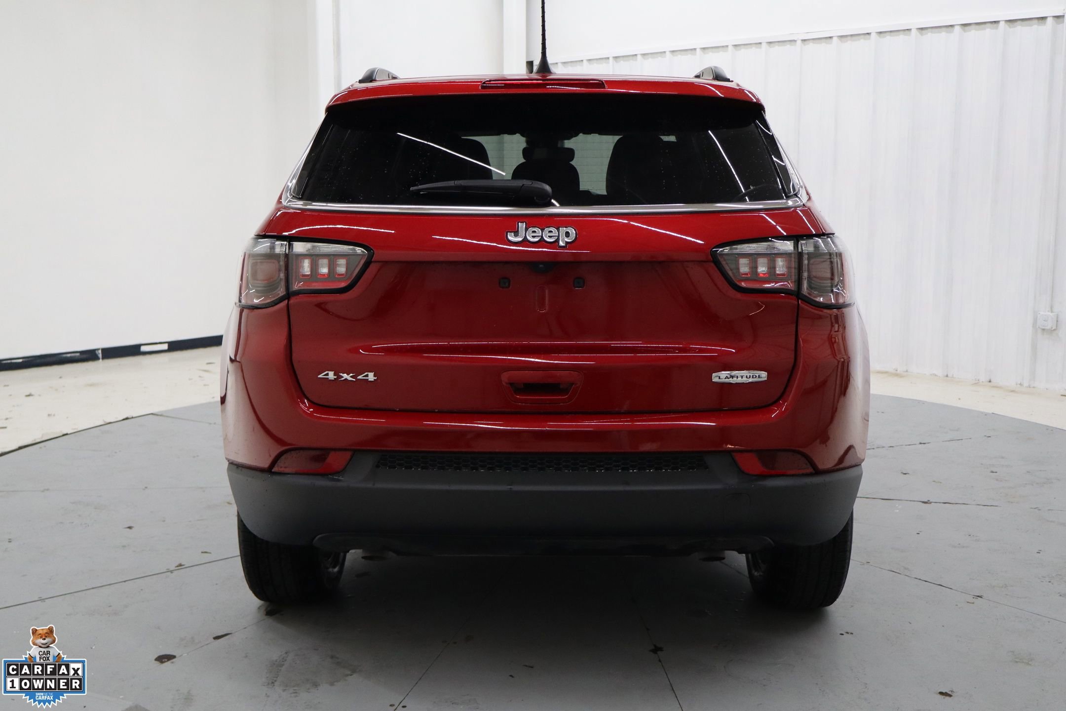 Used 2025 Jeep Compass Latitude image 6