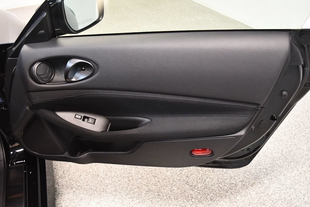Used 2026 Nissan Z Sport w/ Floor Mat Package RWD image 23