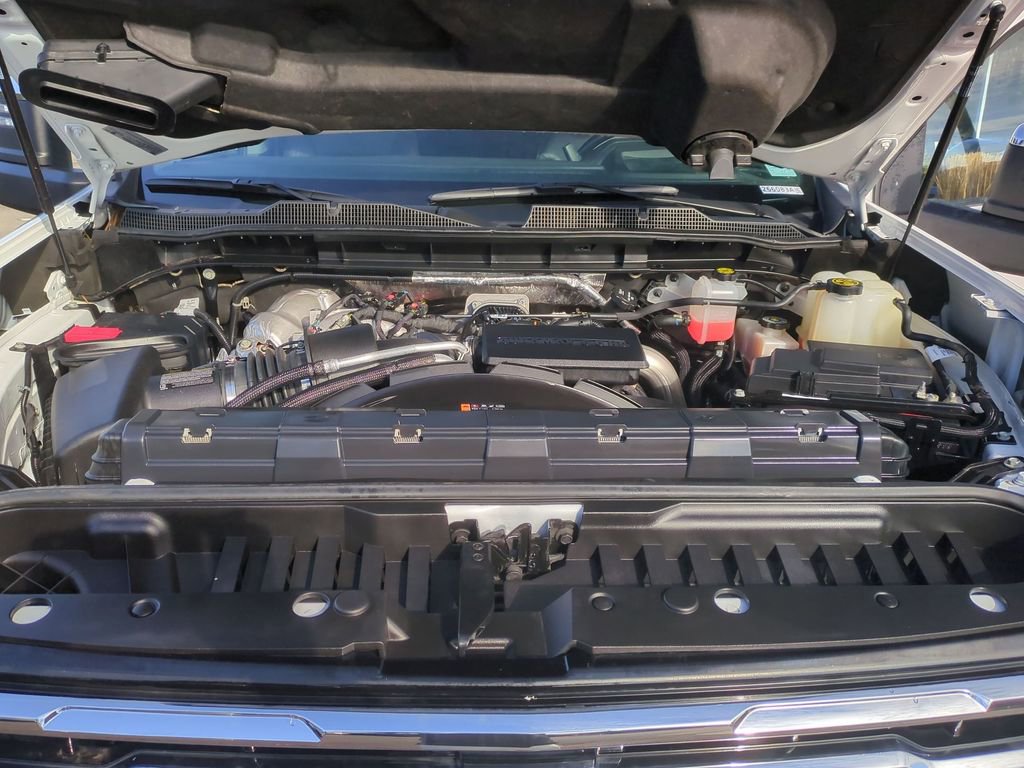 Used 2024 Chevrolet Silverado 2500 LTZ w/ LTZ Premium Package image 33
