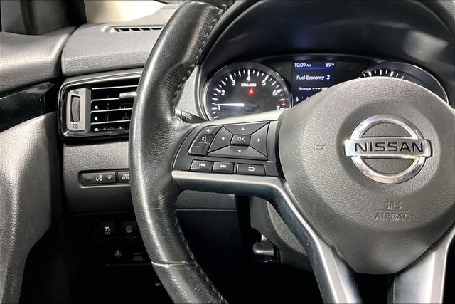 Used 2019 Nissan Rogue Sport SV w/ All-Weather Package AWD/4WD image 11