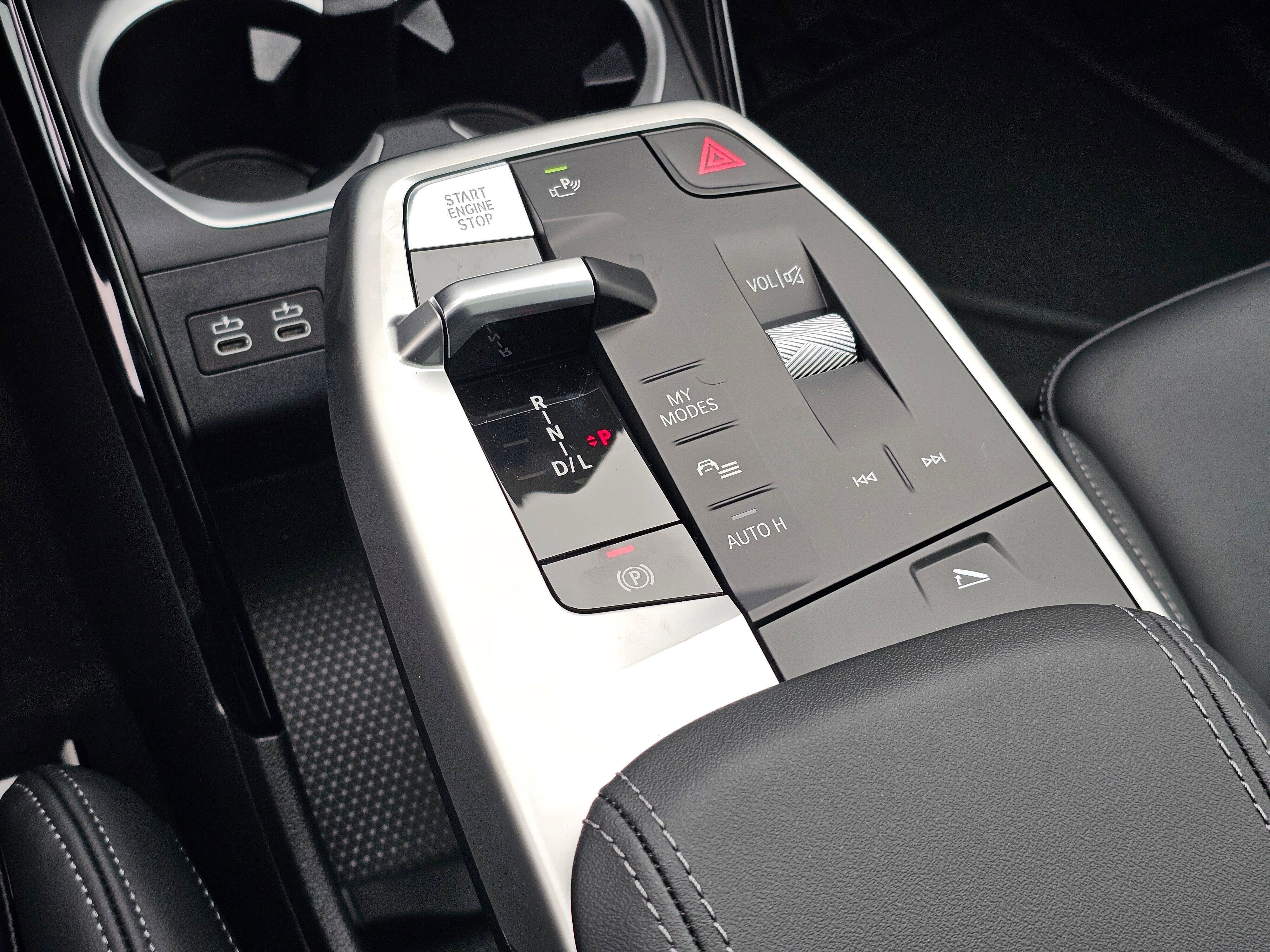 New 2026 BMW X1 xDrive28i w/ Technology Package image 23