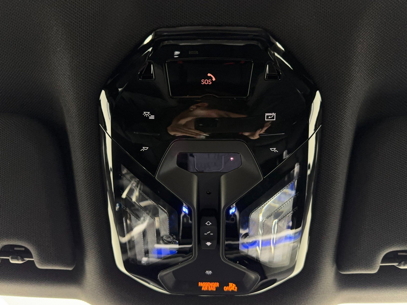 Used 2023 BMW i7 xDrive60 w/ Executive Package 2 image 38