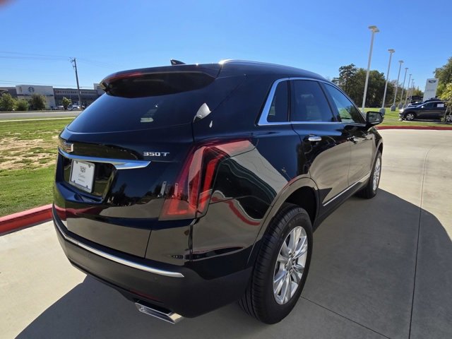 New 2025 Cadillac XT5 Luxury image 5