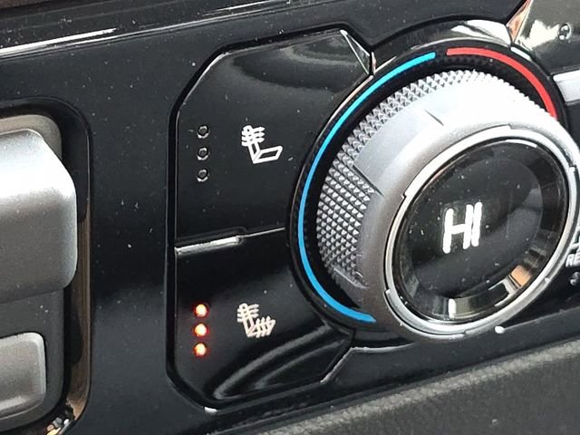 New 2025 Chevrolet Silverado 1500 LT w/ All Star Edition Plus image 35