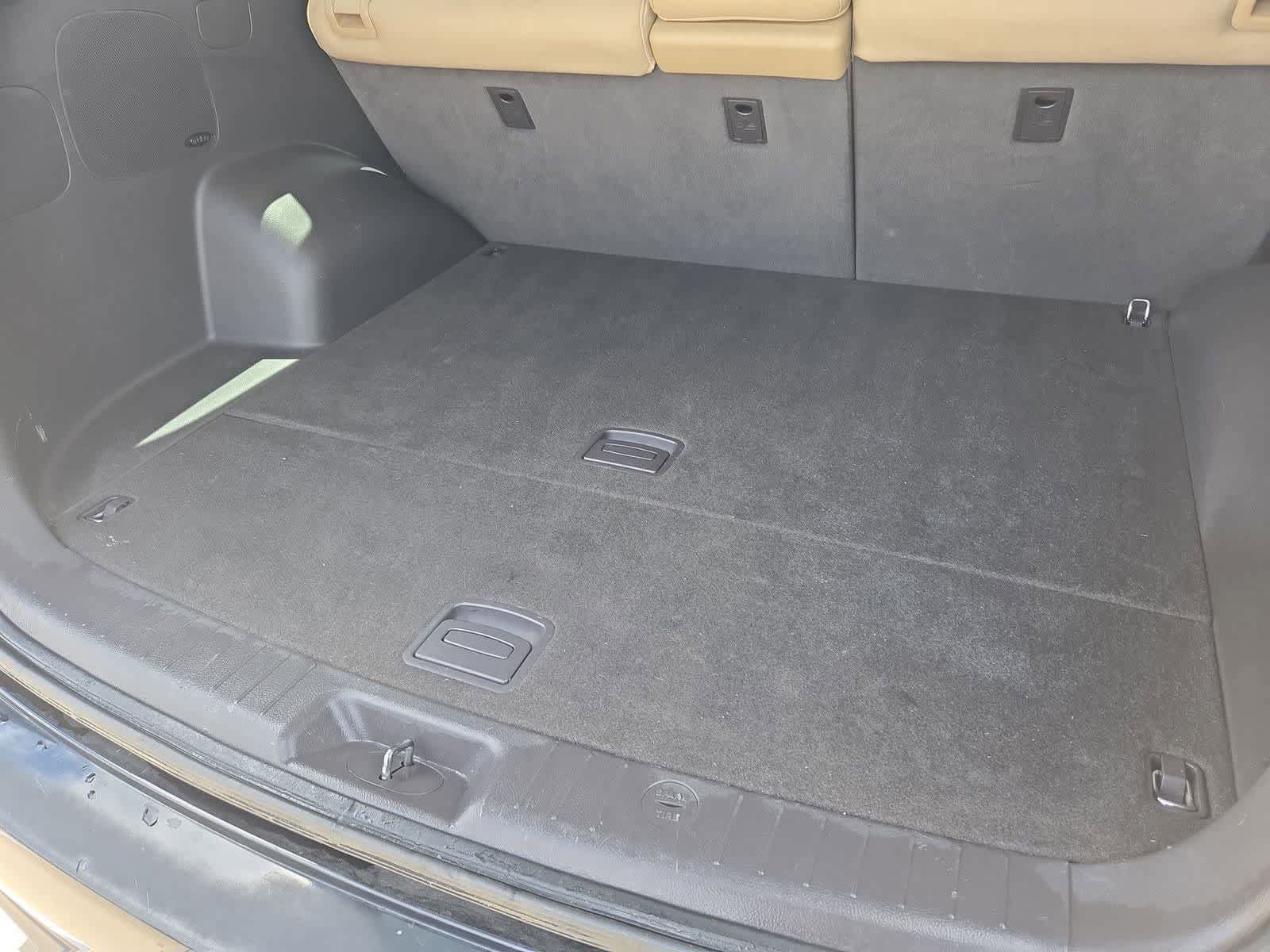 Used 2012 Hyundai Santa Fe Limited FWD image 32
