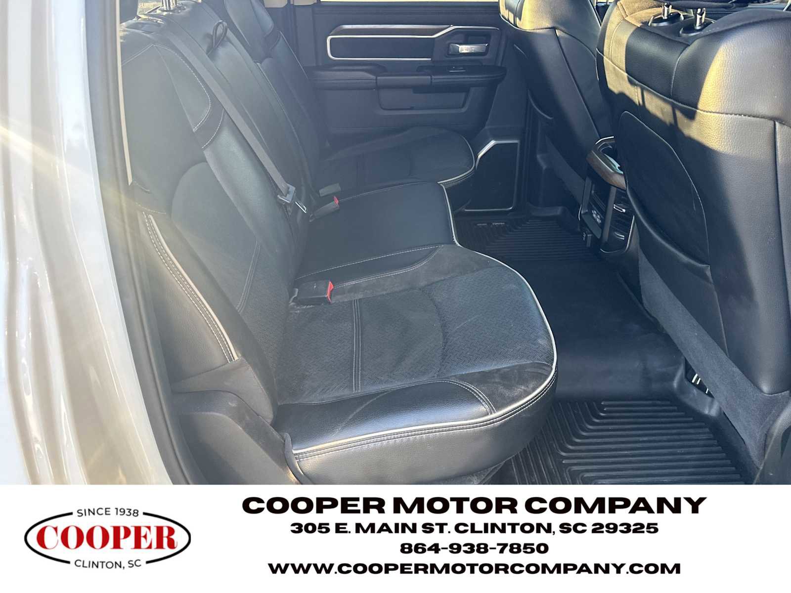 Used 2024 RAM 3500 Laramie image 15