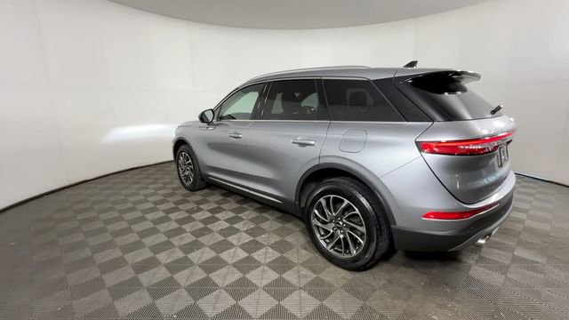 Used 2022 Lincoln Corsair AWD w/ Equipment Group 101A image 9