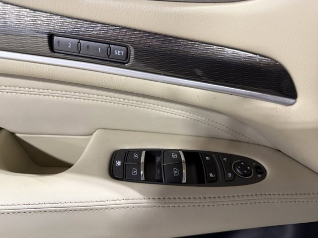 Used 2019 INFINITI QX60 Luxe w/ Essential Package image 8