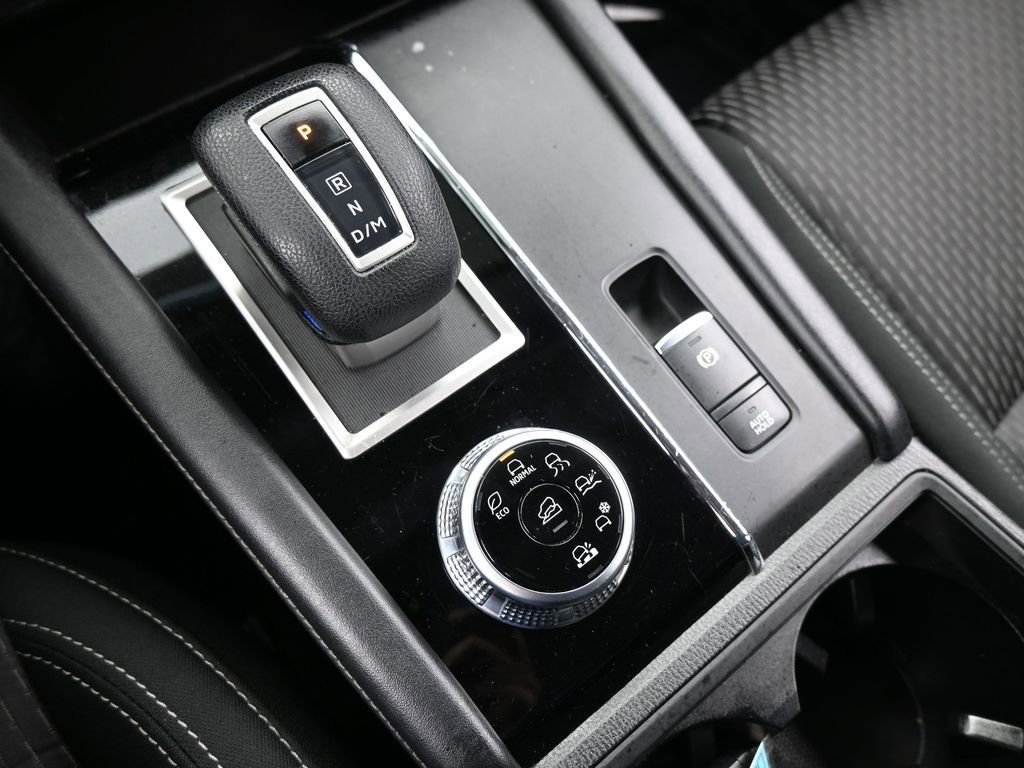 Used 2022 Mitsubishi Outlander ES image 25