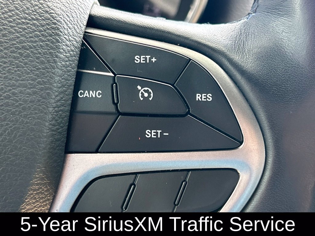 Used 2019 Jeep Grand Cherokee Altitude RWD image 27