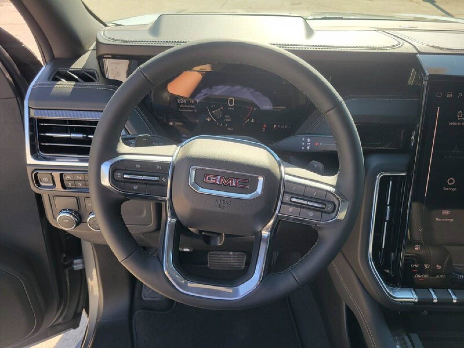 New 2026 GMC Yukon XL Elevation image 17