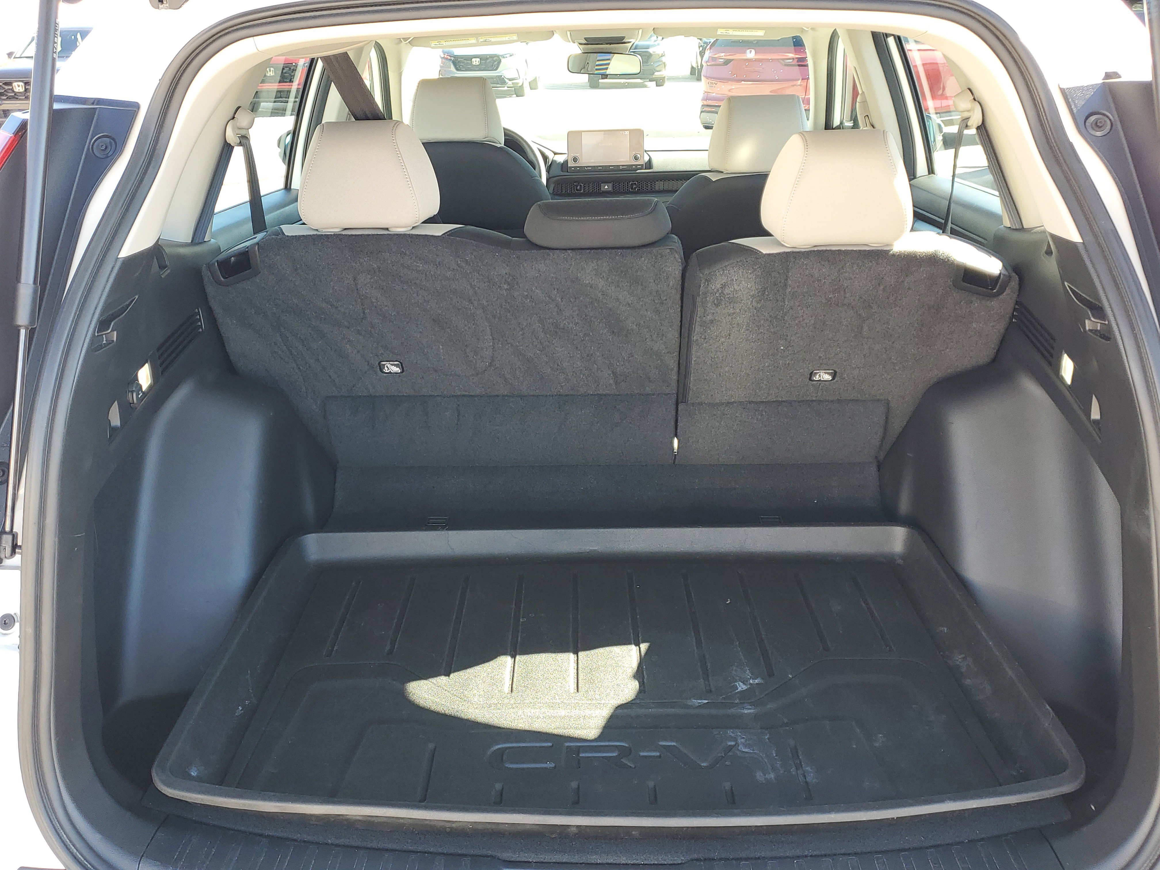 Used 2024 Honda CR-V LX image 6