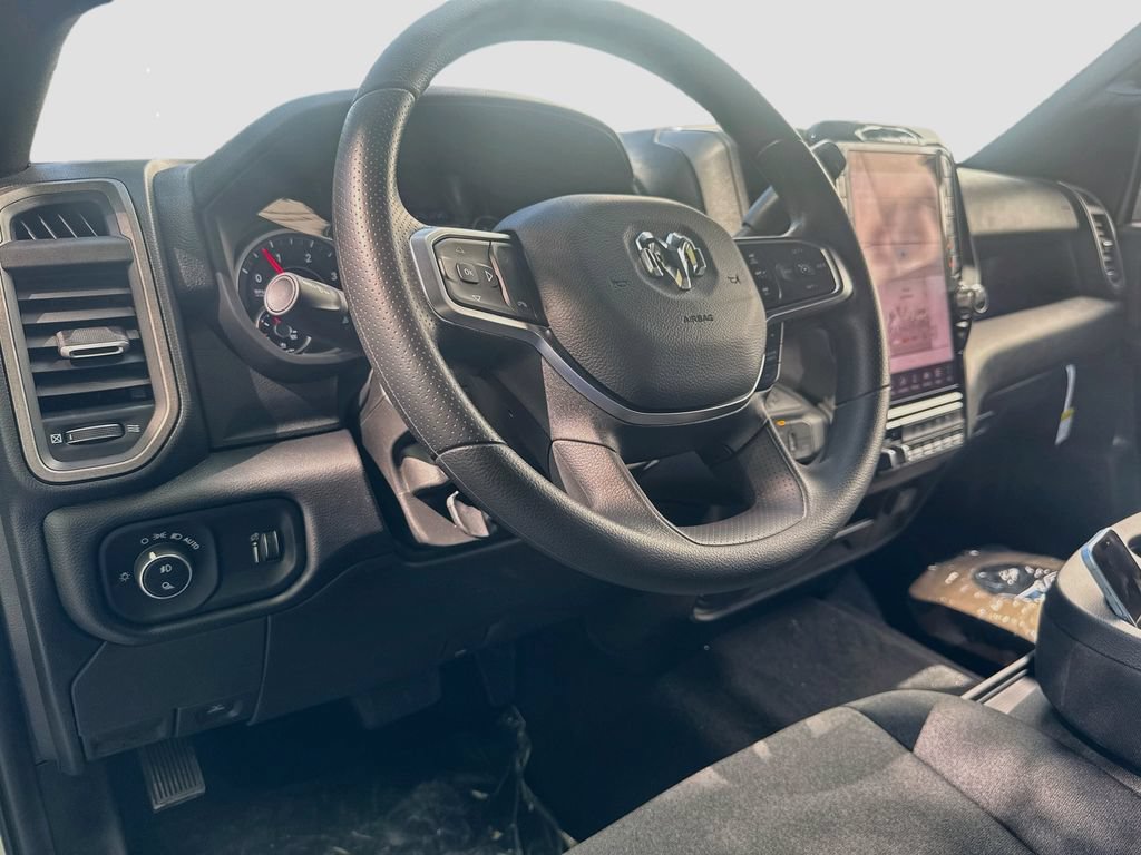 New 2026 RAM 3500 Tradesman AWD/4WD image 9