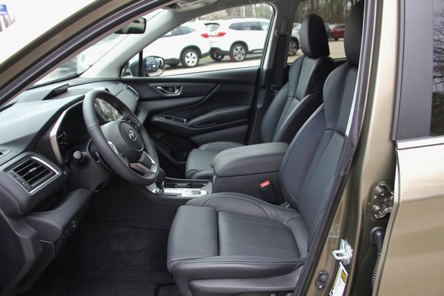 Used 2025 Subaru Ascent Limited AWD/4WD image 17