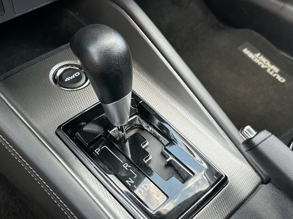 Used 2024 Mitsubishi Outlander Sport ES AWD/4WD image 21