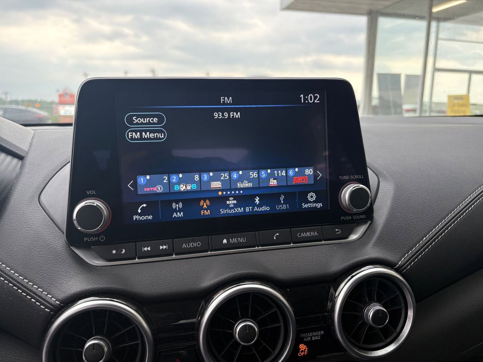 Used 2025 Nissan Sentra SV FWD image 20