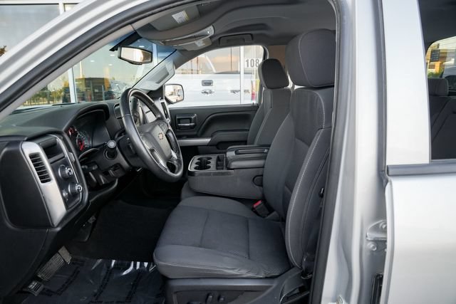 Used 2018 Chevrolet Silverado 1500 LT w/ All Star Edition AWD/4WD image 22