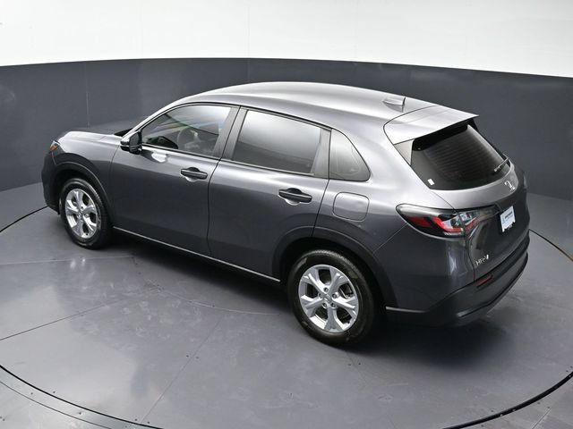 Certified 2025 Honda HR-V LX image 30