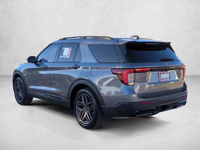 Certified 2025 Ford Explorer ST-Line w/ Premium Package image 8