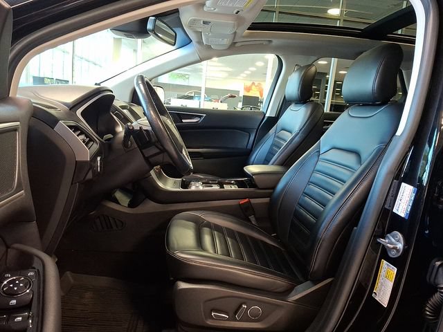 Used 2019 Ford Edge SEL w/ Equipment Group 201A AWD/4WD image 13