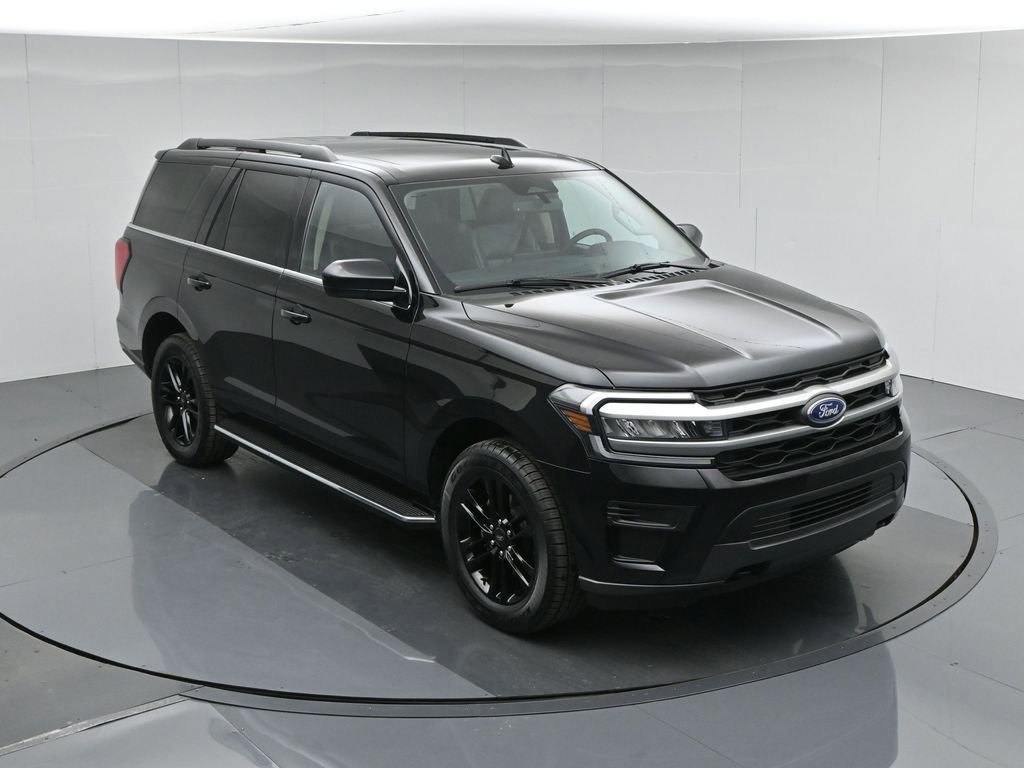 Used 2023 Ford Expedition XLT image 43