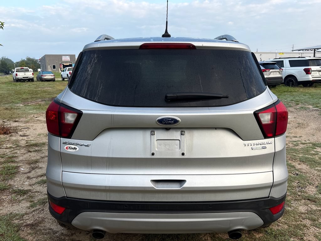 Certified 2019 Ford Escape Titanium AWD/4WD image 16