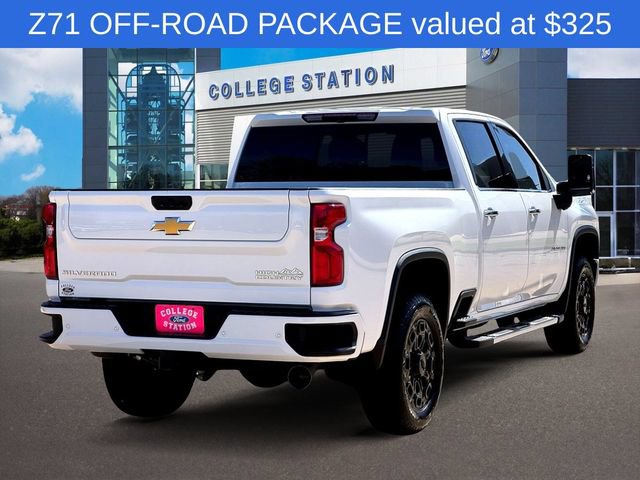 Used 2023 Chevrolet Silverado 2500 High Country w/ Z71 Off-Road Package image 4