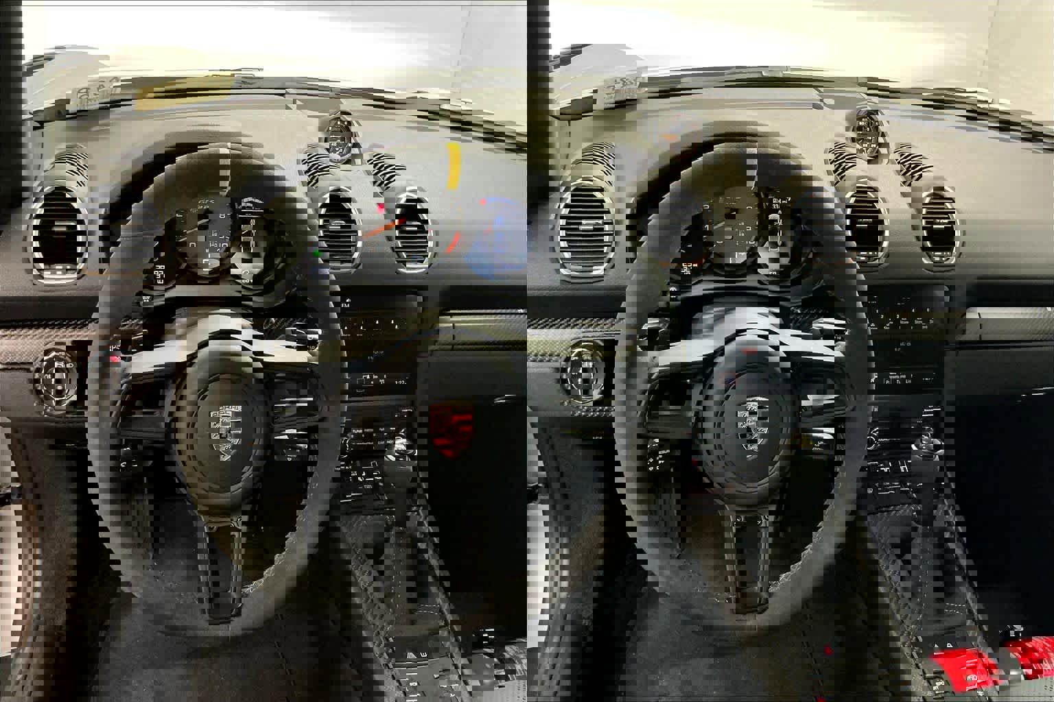 Used 2025 Porsche 718 Cayman GT4 RS image 8