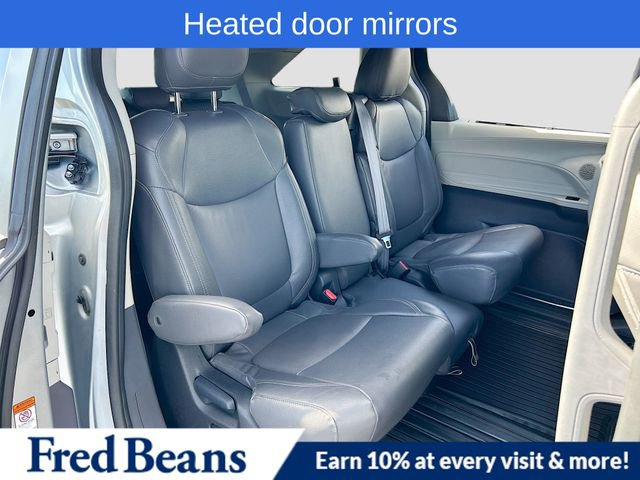 Used 2023 Toyota Sienna LE image 29