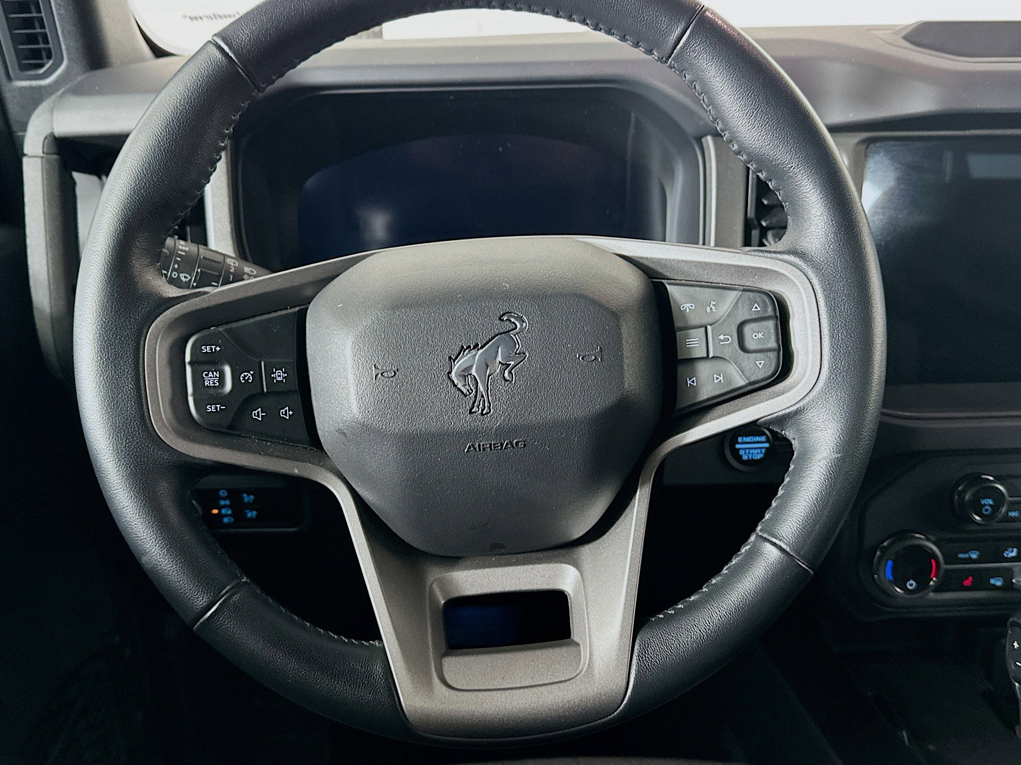 Used 2025 Ford Bronco Big Bend image 18