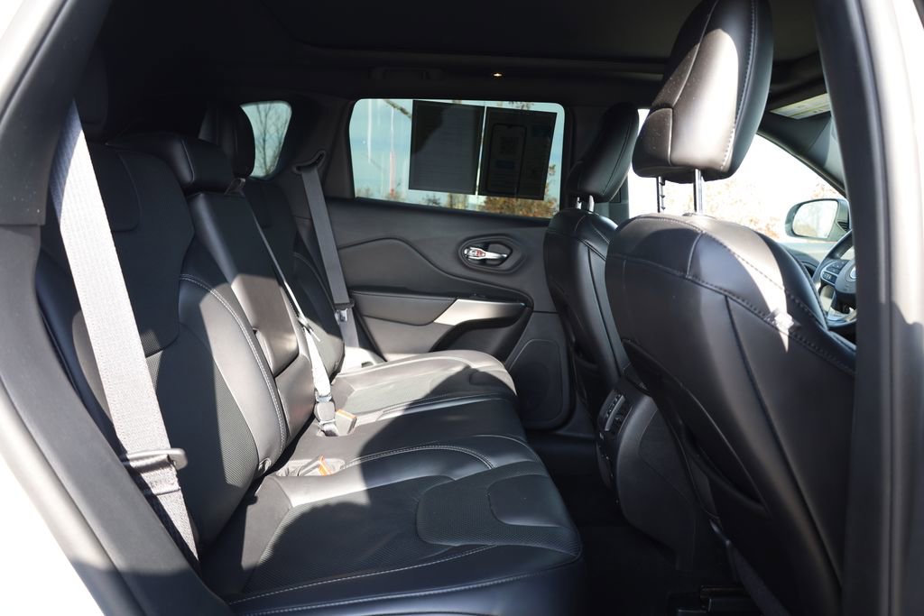 Used 2020 Jeep Cherokee High Altitude image 37