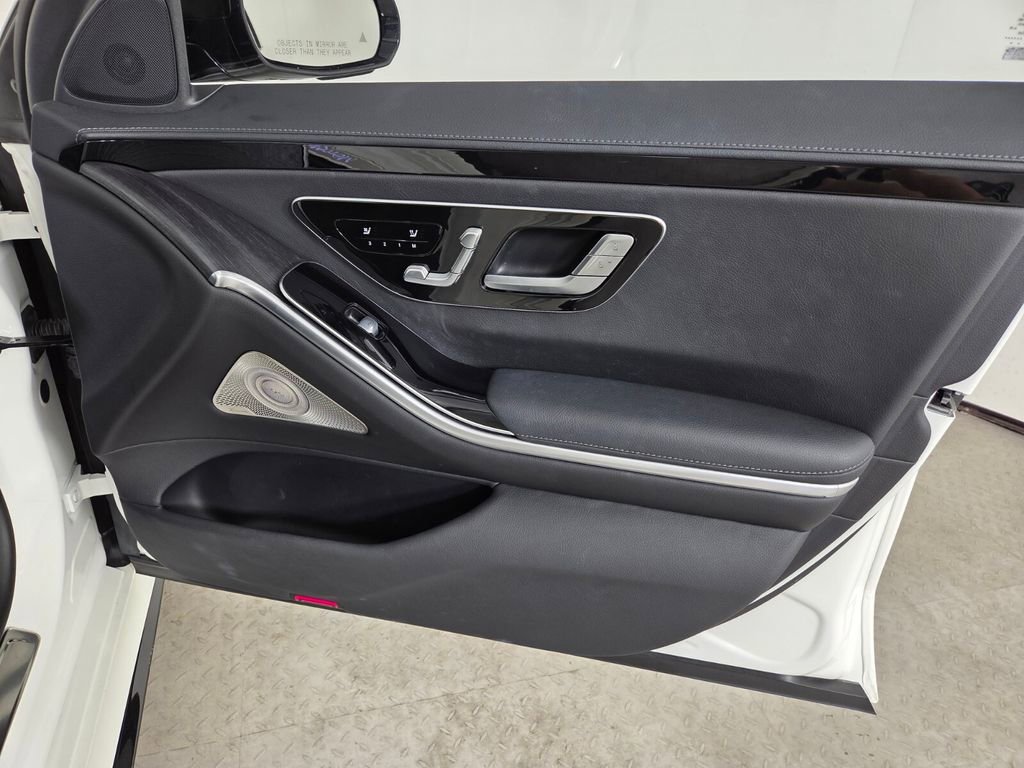 Certified 2022 Mercedes-Benz S 500 4MATIC image 27