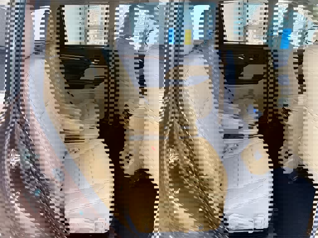 Used 2018 Toyota Highlander Limited image 22