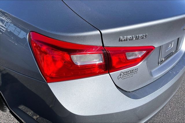 Used 2024 Chevrolet Malibu LS FWD image 32