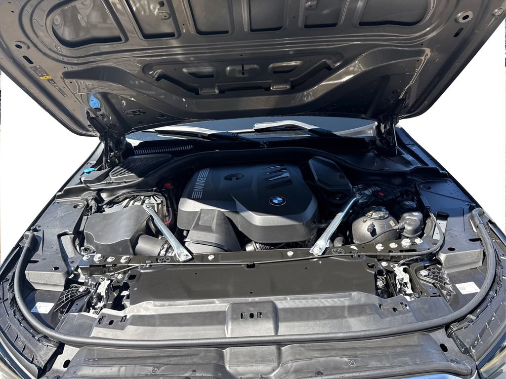 New 2026 BMW 530i xDrive w/ M Sport Package image 11