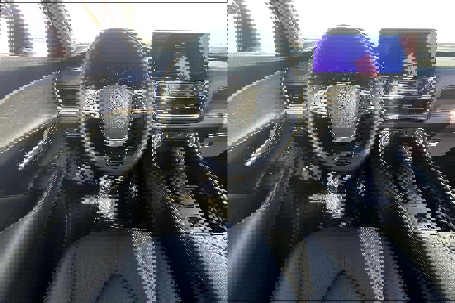 Used 2026 Toyota Grand Highlander Limited image 6