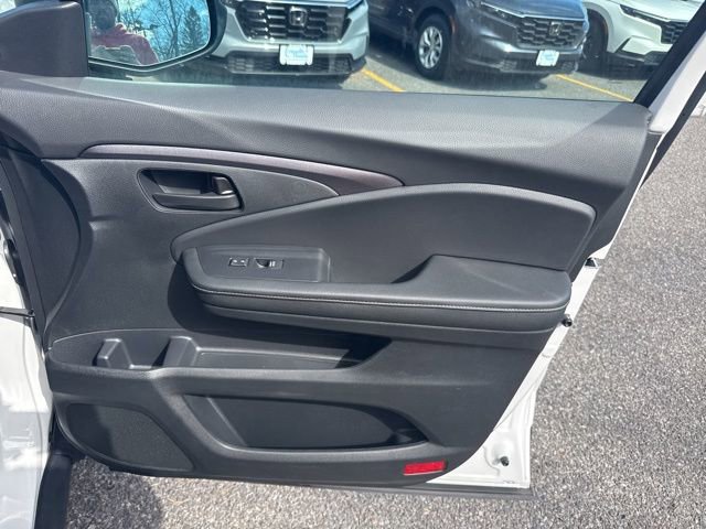 New 2026 Honda Ridgeline Sport image 10