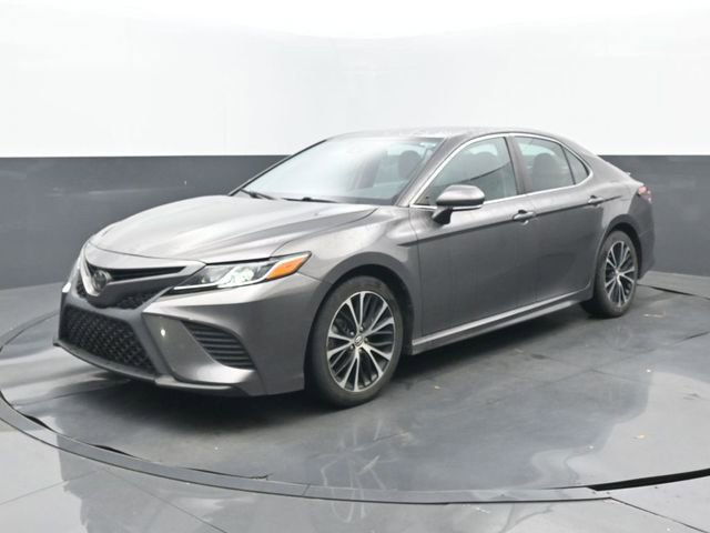 Used 2019 Toyota Camry SE w/ Convenience Package FWD image 8