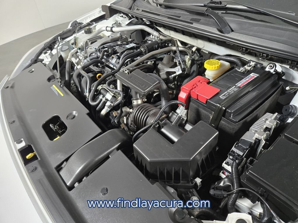 Used 2024 Nissan Sentra SV FWD image 19