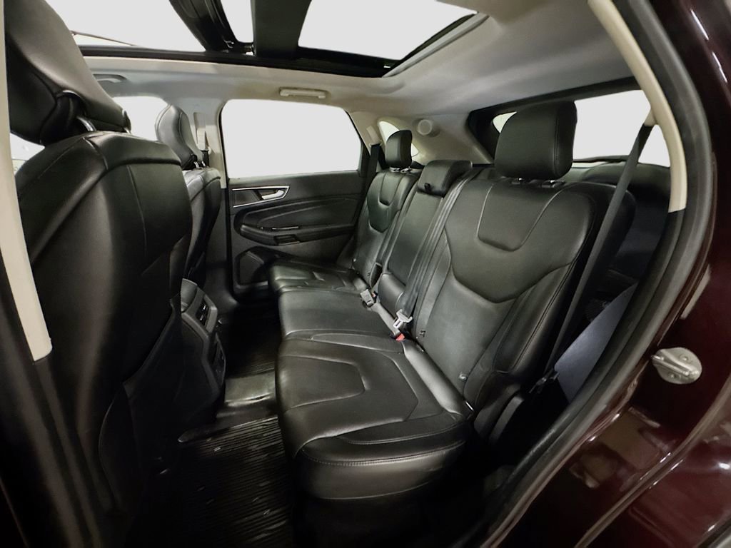 Used 2019 Ford Edge Titanium w/ Equipment Group 301A image 30