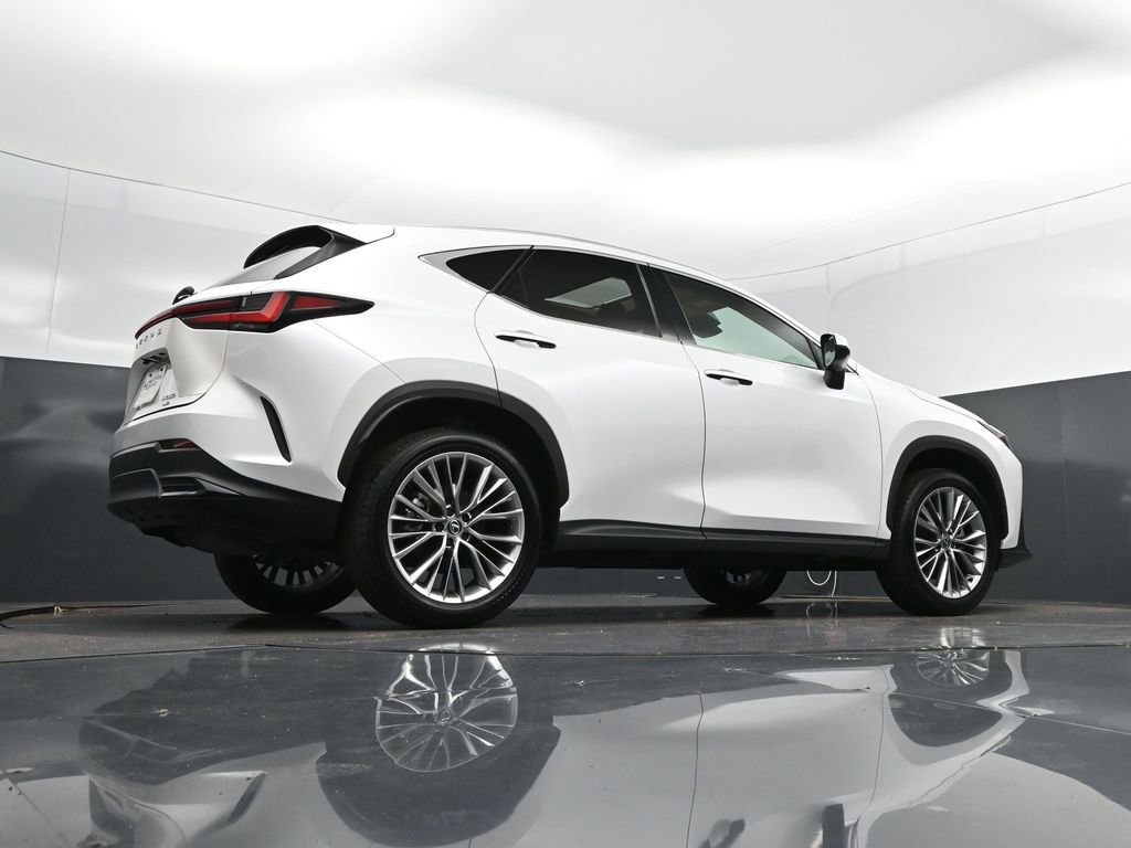Certified 2025 Lexus NX 350 AWD w/ Accessory Package (2T) image 42