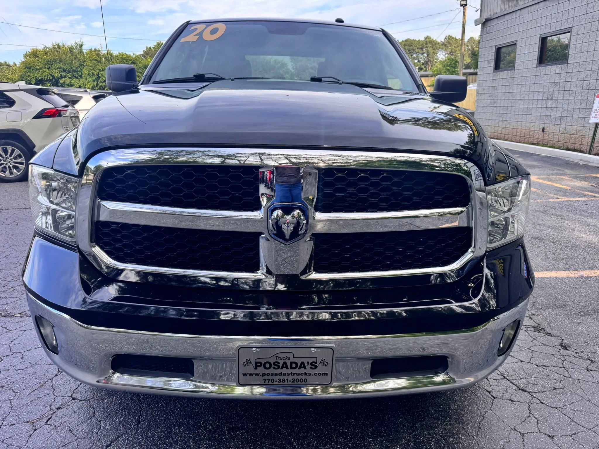 Used 2020 RAM 1500 Tradesman w/ Tradesman SXT Package RWD image 2