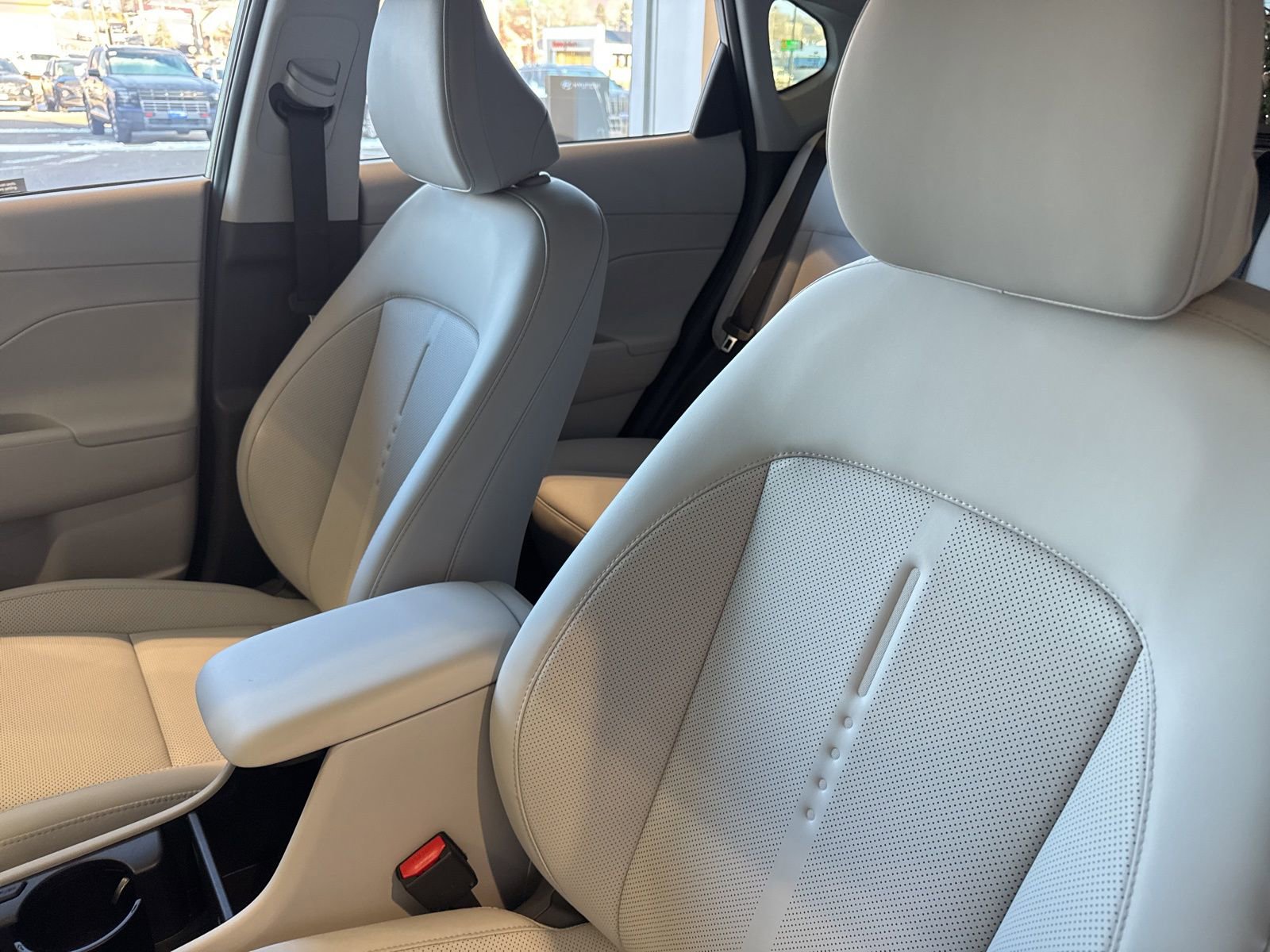 New 2026 Hyundai Kona SEL Premium image 14