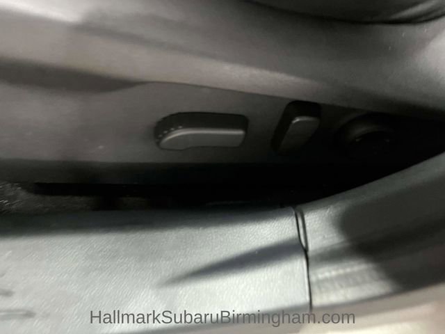 Used 2020 Subaru Outback Limited image 13